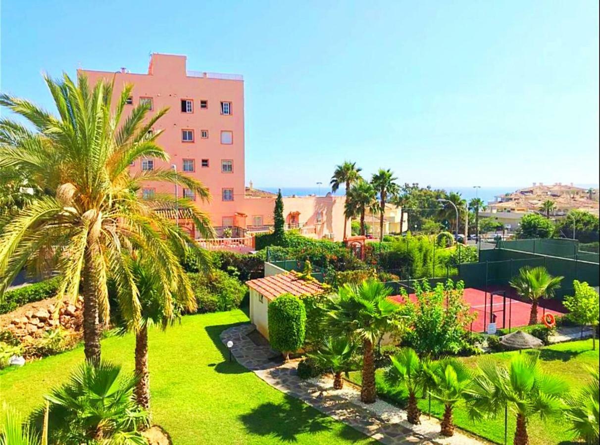 בנאלמדנה Seaview Apartment With Great Amenities & Facilities מראה חיצוני תמונה